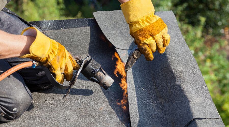 Expert Emergency Roof Repairs services in Armstrong Creek, WI